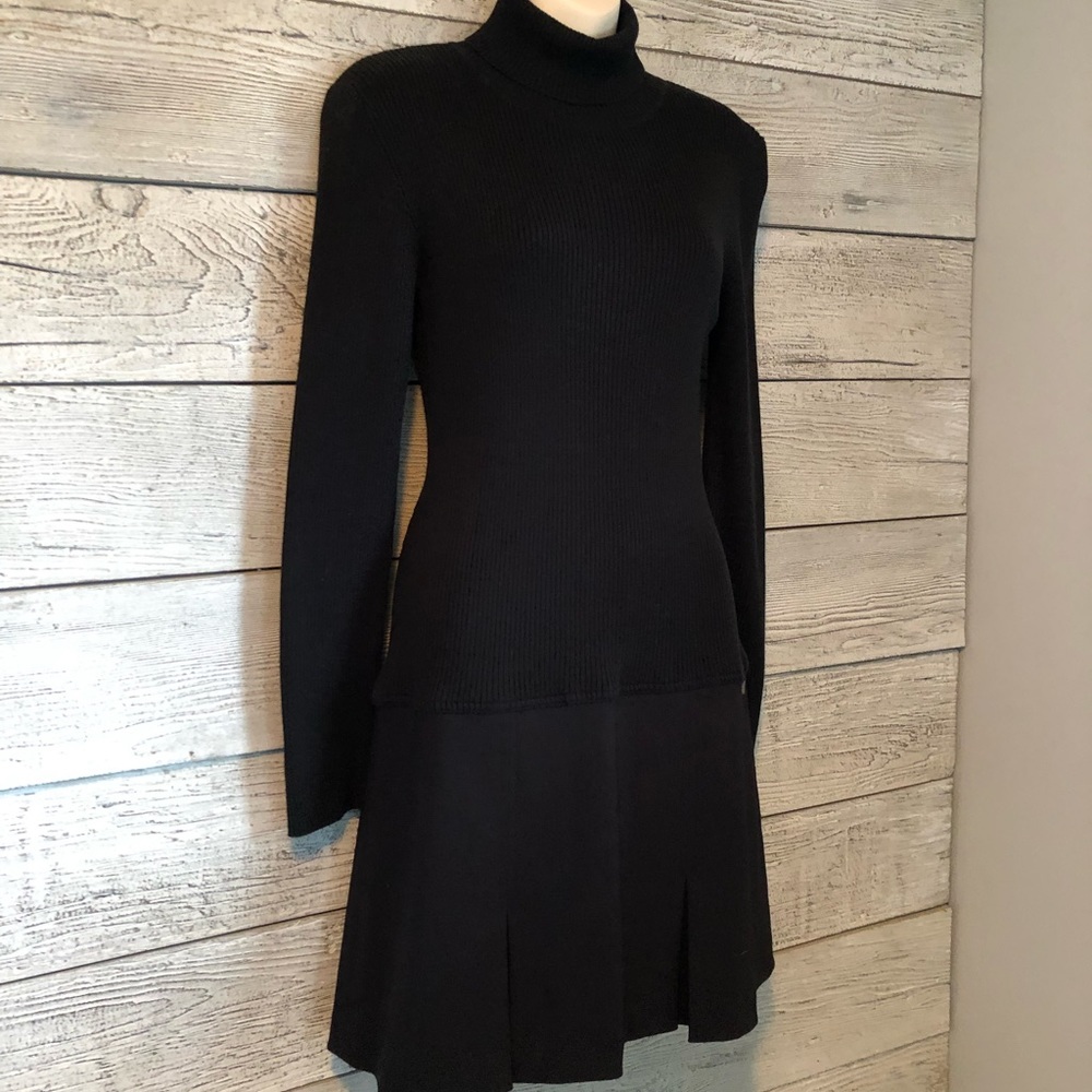 Kenzie Turtleneck Skater Skirt Drop-waist Mini Dress Black Size 8